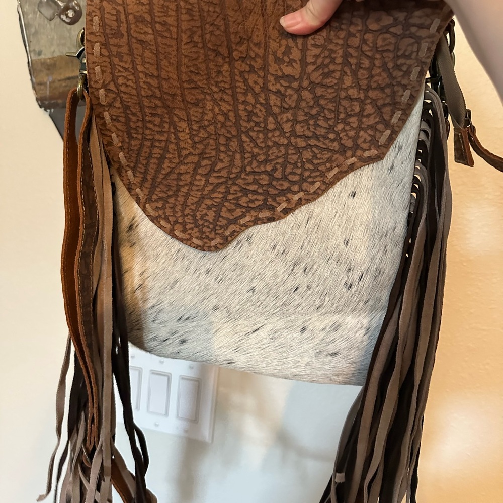 Myra Leather Chippy Bag - Picture 3 of 5